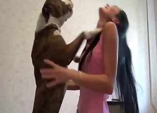 Amateur zoo porn - Dog in heat can't wait to bang the slender chick